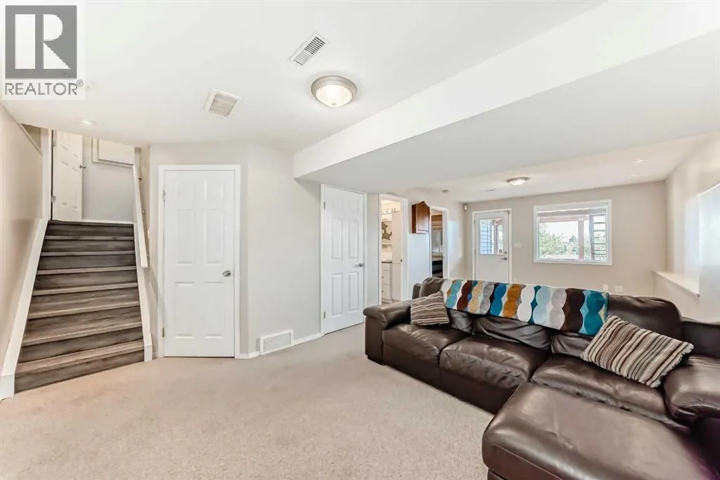 48 Bridleglen Road SW