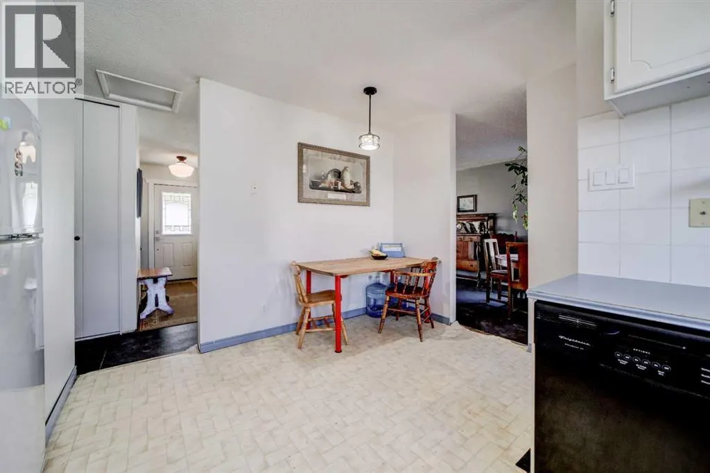 1105 Ventura Road N Road N