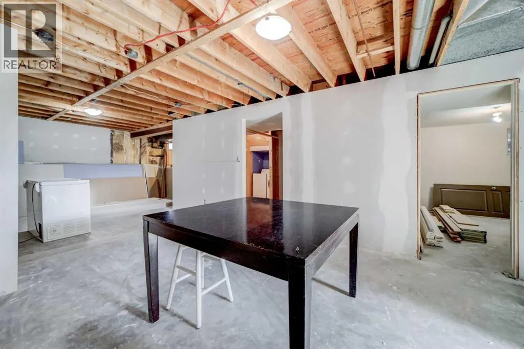 1105 Ventura Road N Road N