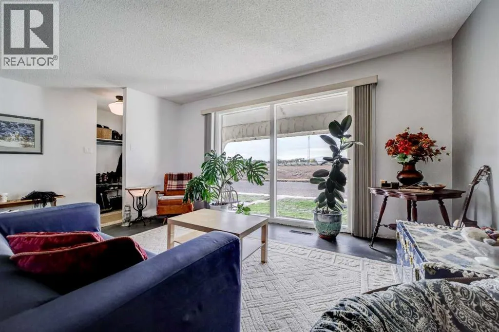 1105 Ventura Road N Road N