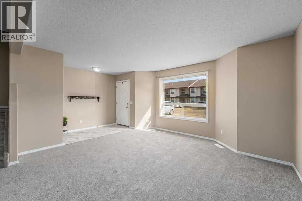 1405 Eagleview Place NW
