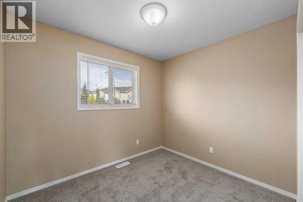 1405 Eagleview Place NW