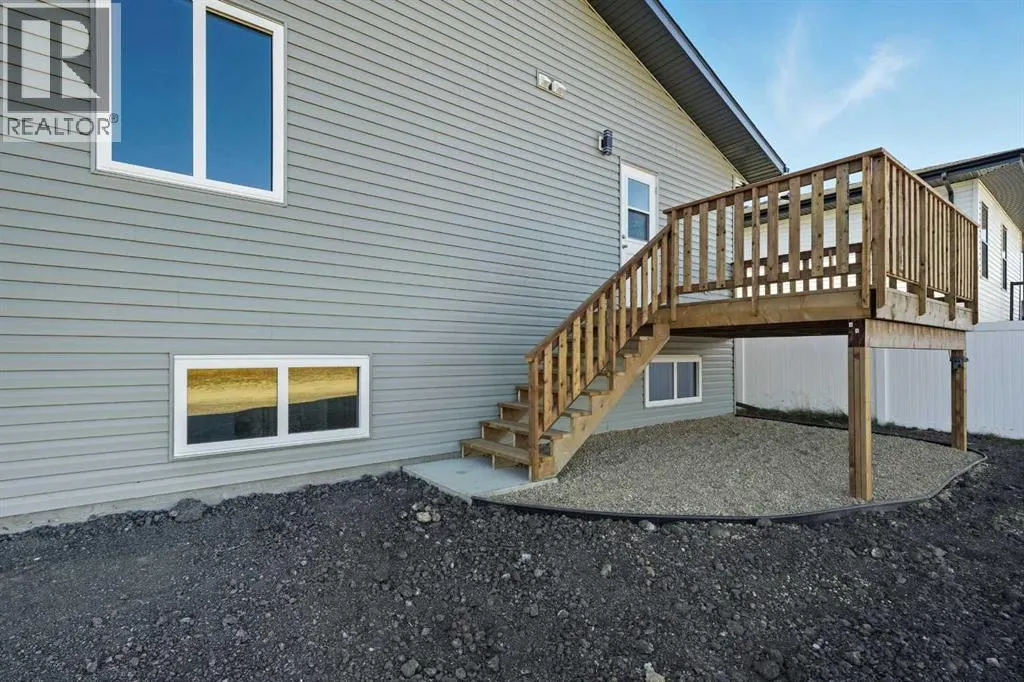 66 Metcalf Way