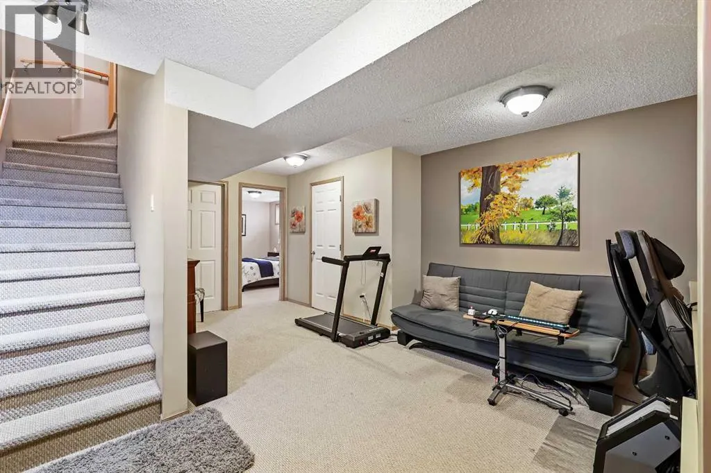 294 Cramond Circle SE