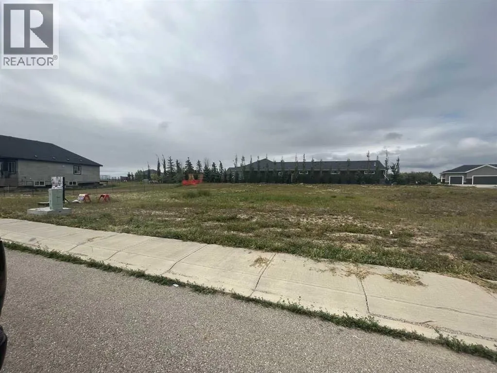 304 Muirfield Crescent