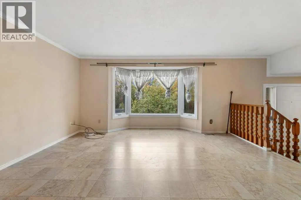 59 Nyman Crescent