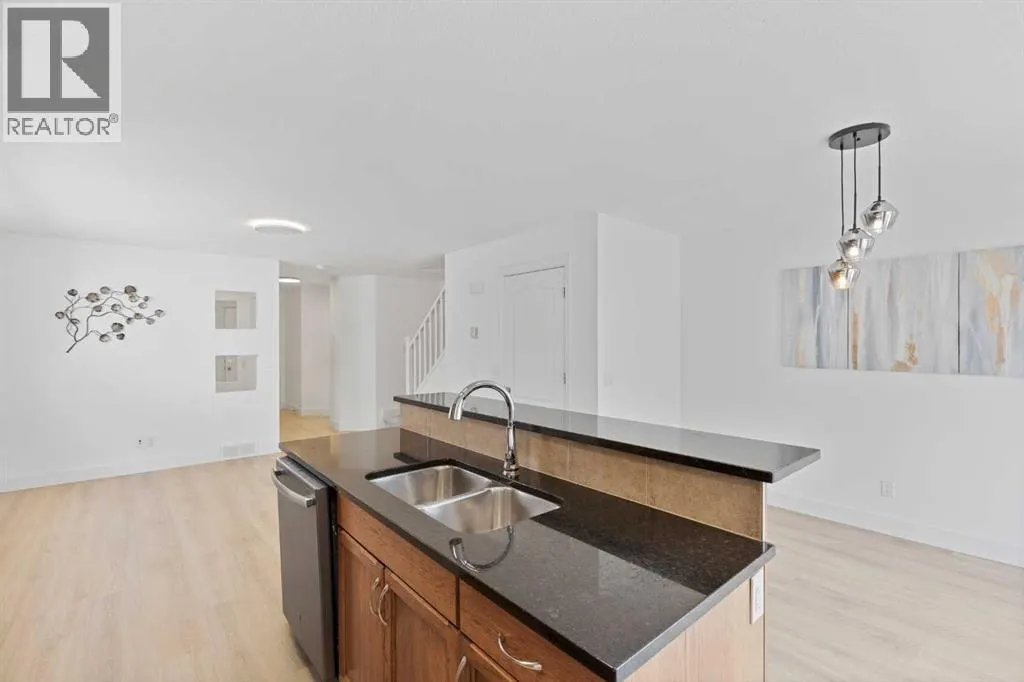 227 Cranston Road SE