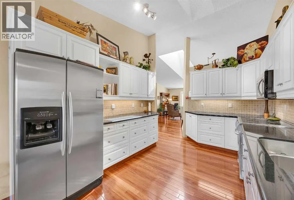 75 Christie Gardens SW