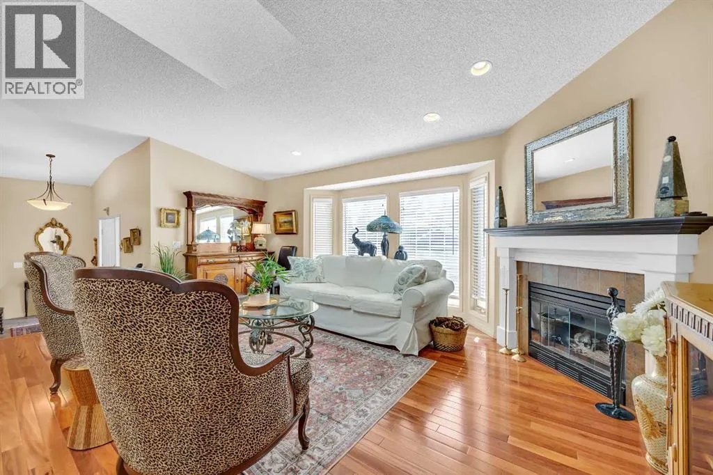 75 Christie Gardens SW