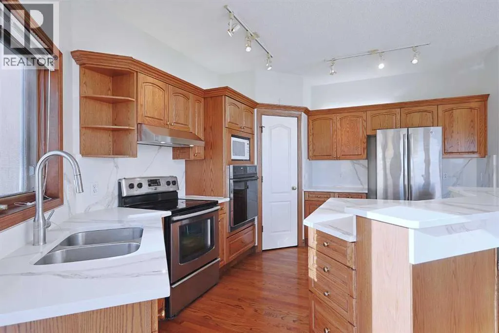57 Hamptons Circle NW