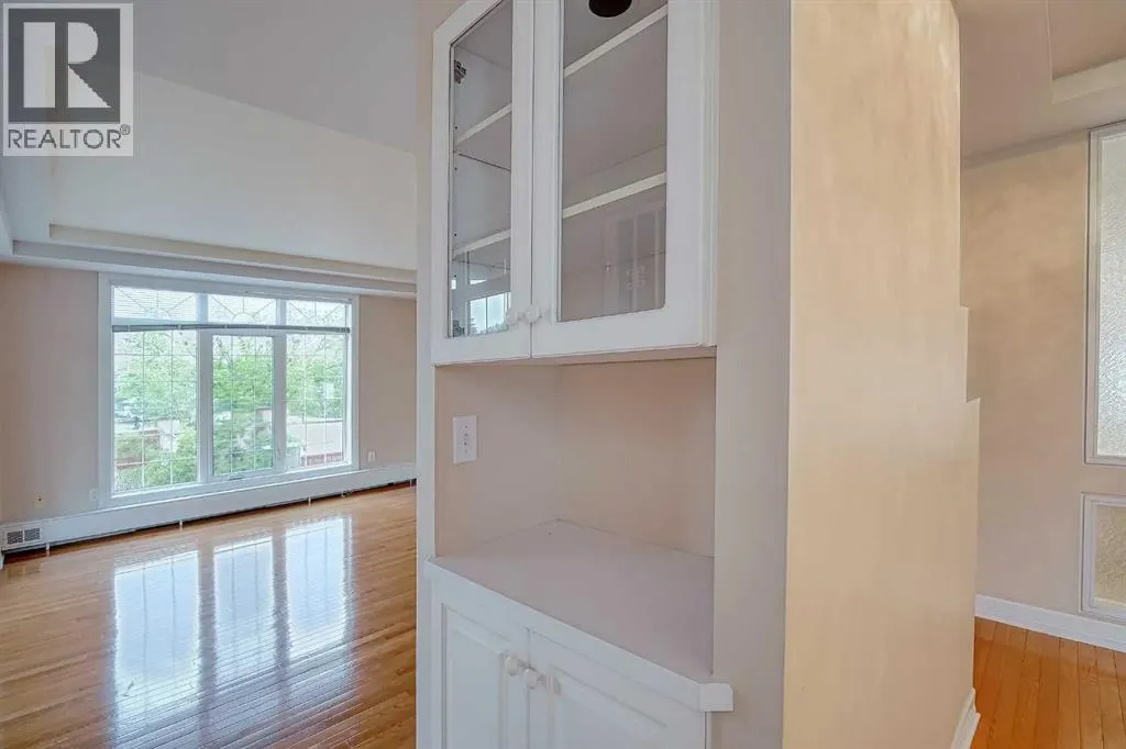 101, 505 Canyon Meadows Drive SW