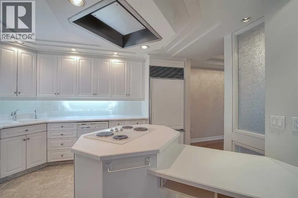 101, 505 Canyon Meadows Drive SW