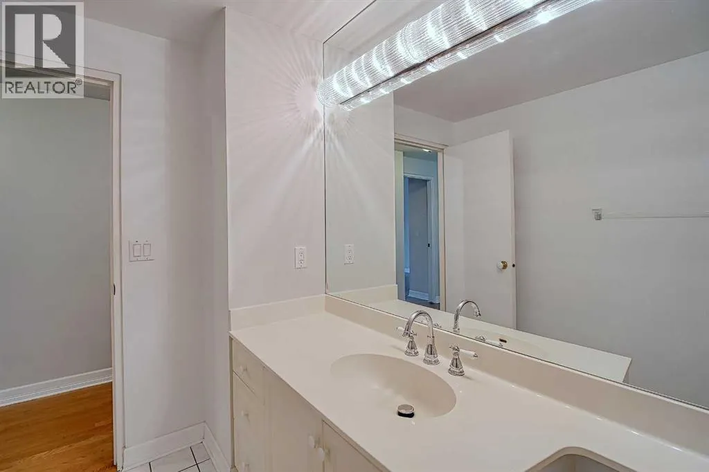 101, 505 Canyon Meadows Drive SW