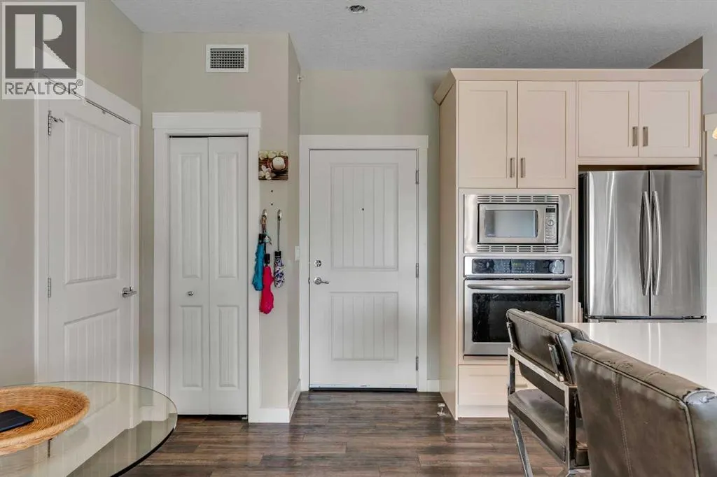 403, 130 Auburn Meadows View SE