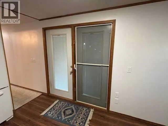 15 Willow Road W
