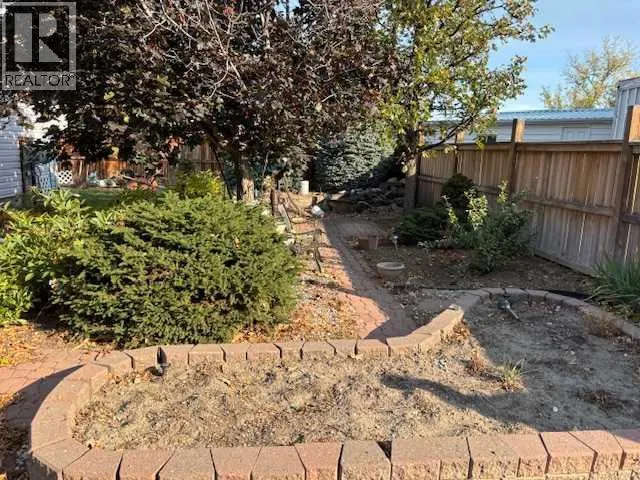 15 Willow Road W