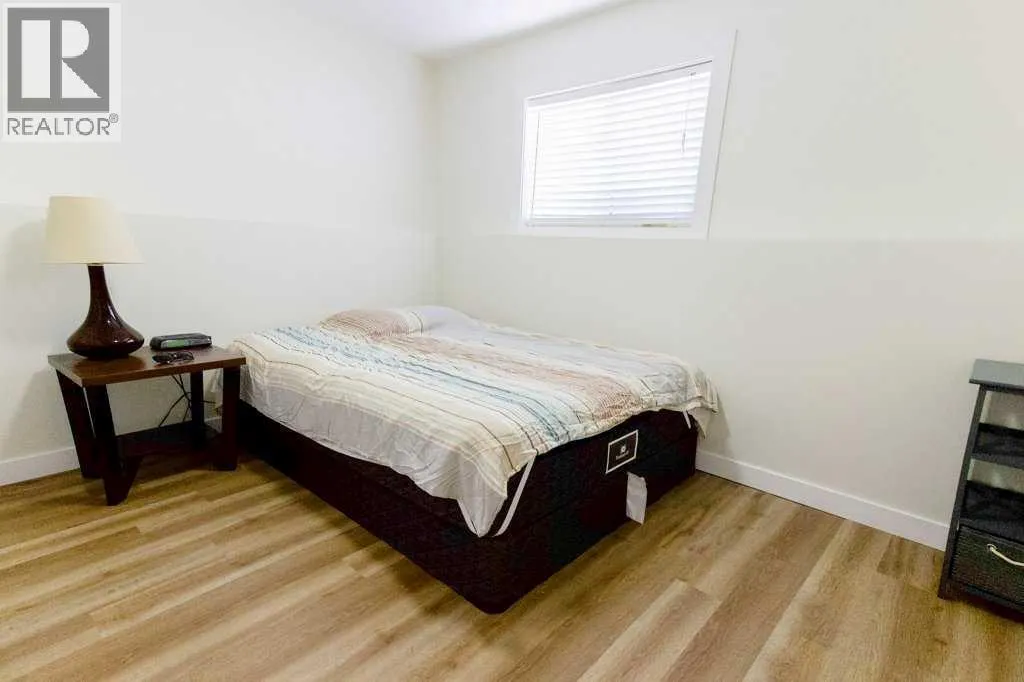 7 Langford Crescent