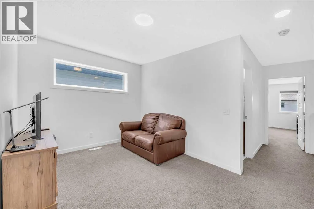 18 Wolf Creek Rise SE