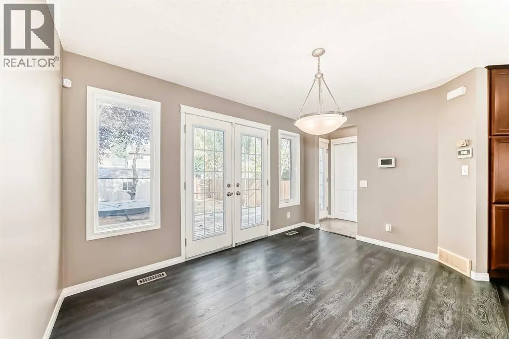 143 Auburn Bay Heights SE