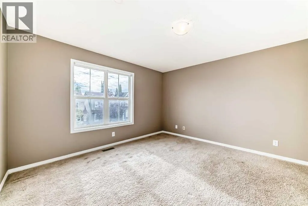 143 Auburn Bay Heights SE