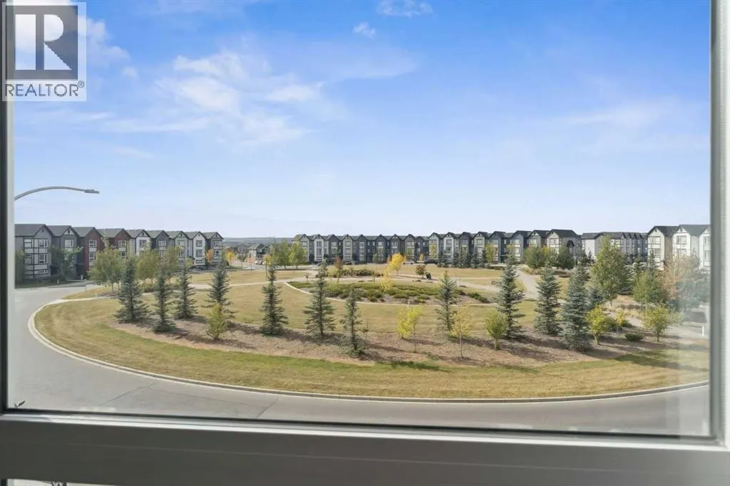 54 Evanscrest Manor NW