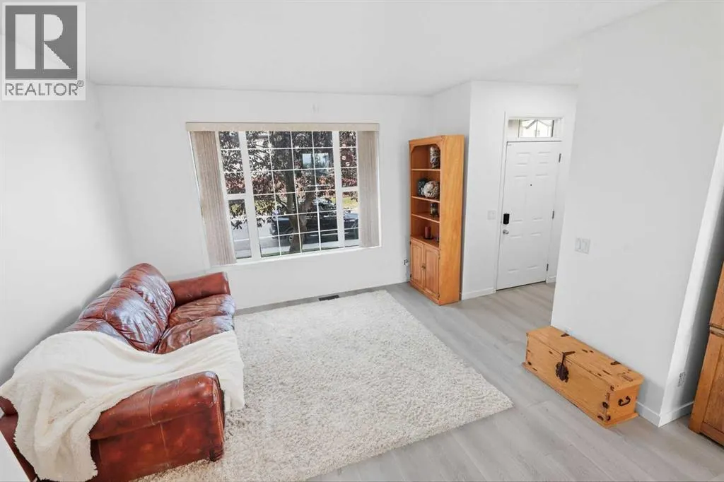 47 Covemeadow Close NE