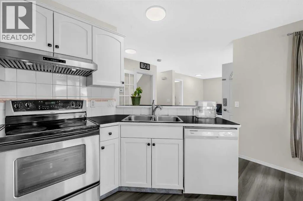 4 Saddlecreek Terrace NE