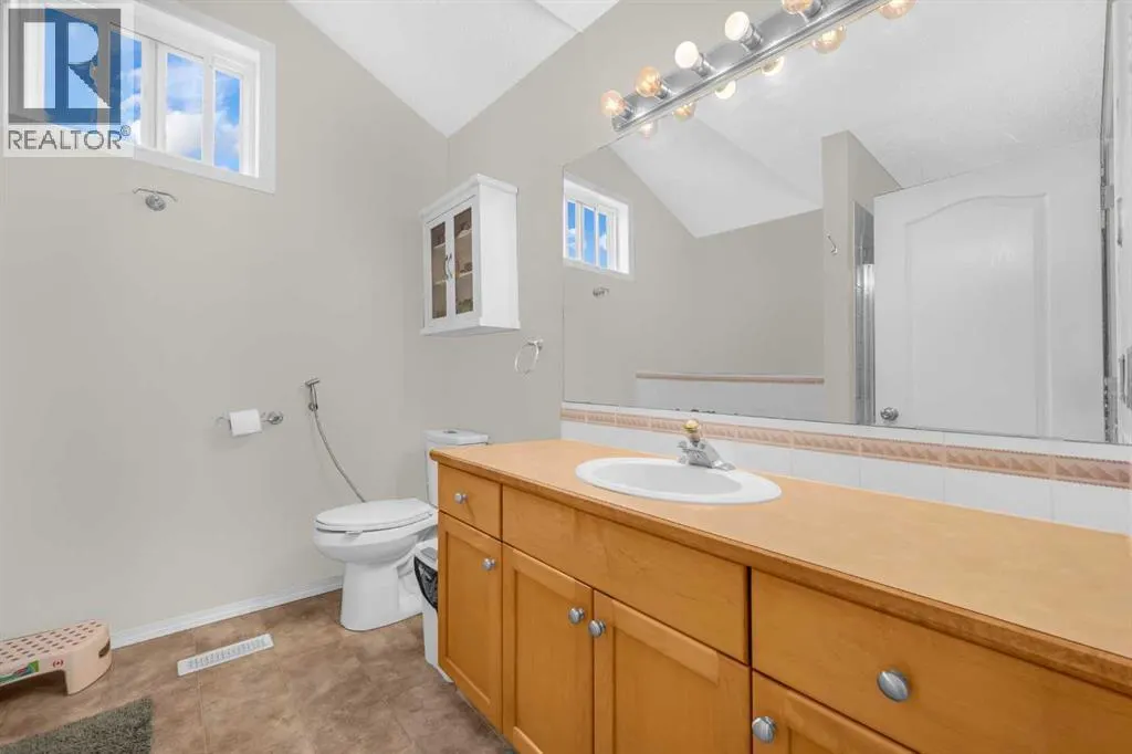 4 Saddlecreek Terrace NE
