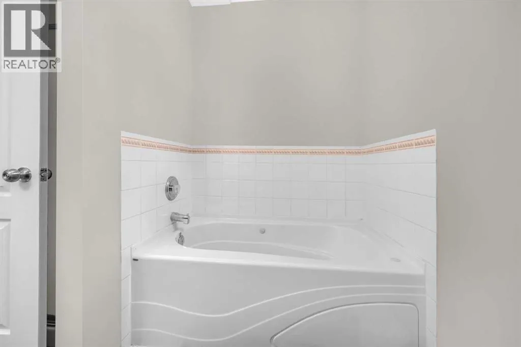 4 Saddlecreek Terrace NE