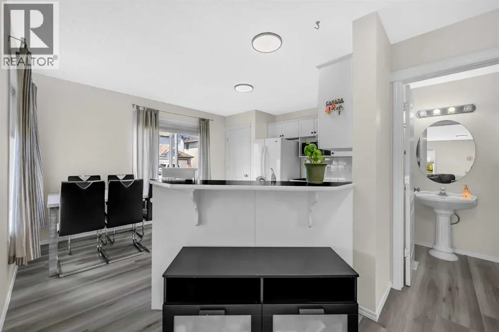 4 Saddlecreek Terrace NE
