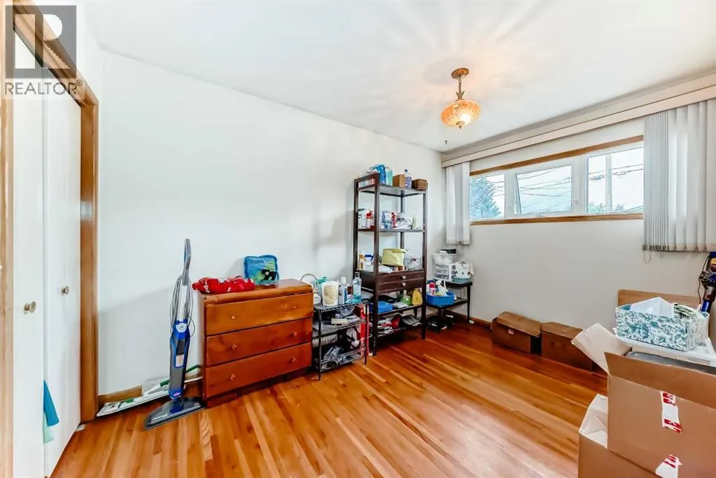 59 Rosewood Road NW
