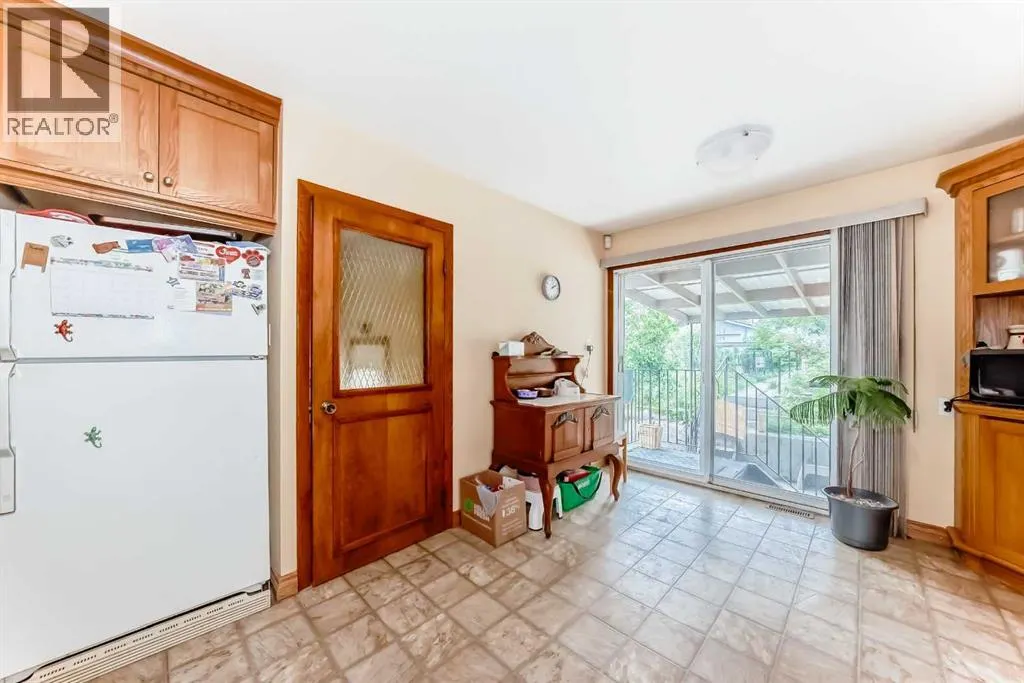 59 Rosewood Road NW