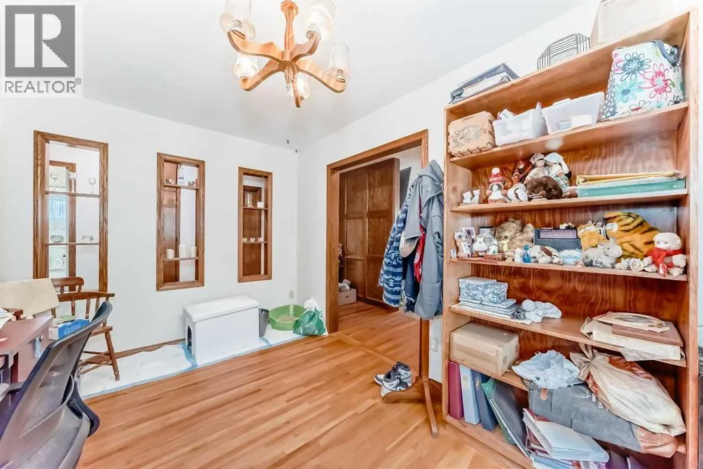 59 Rosewood Road NW