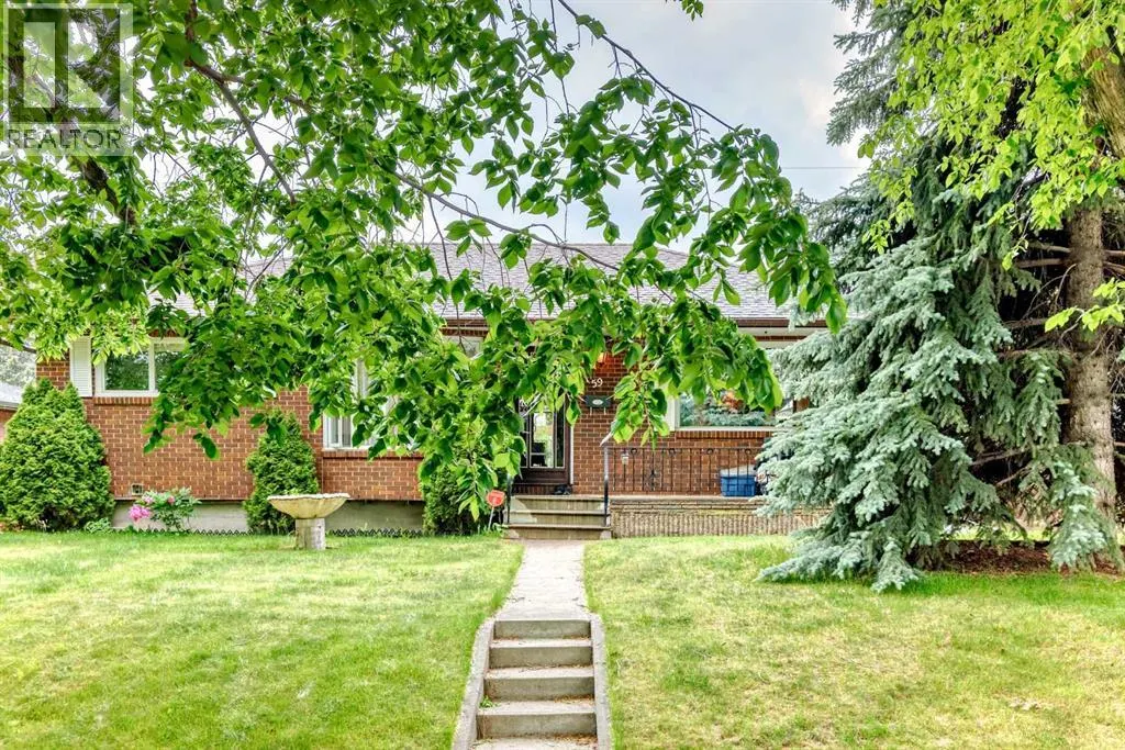 59 Rosewood Road NW