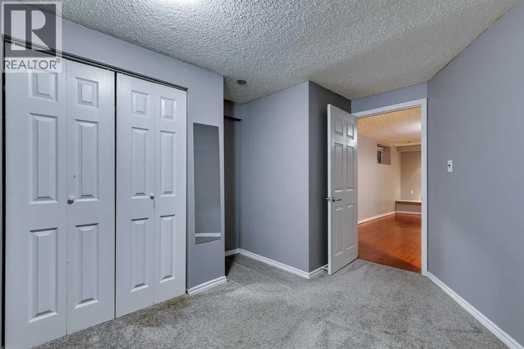 100 Allandale Close SE
