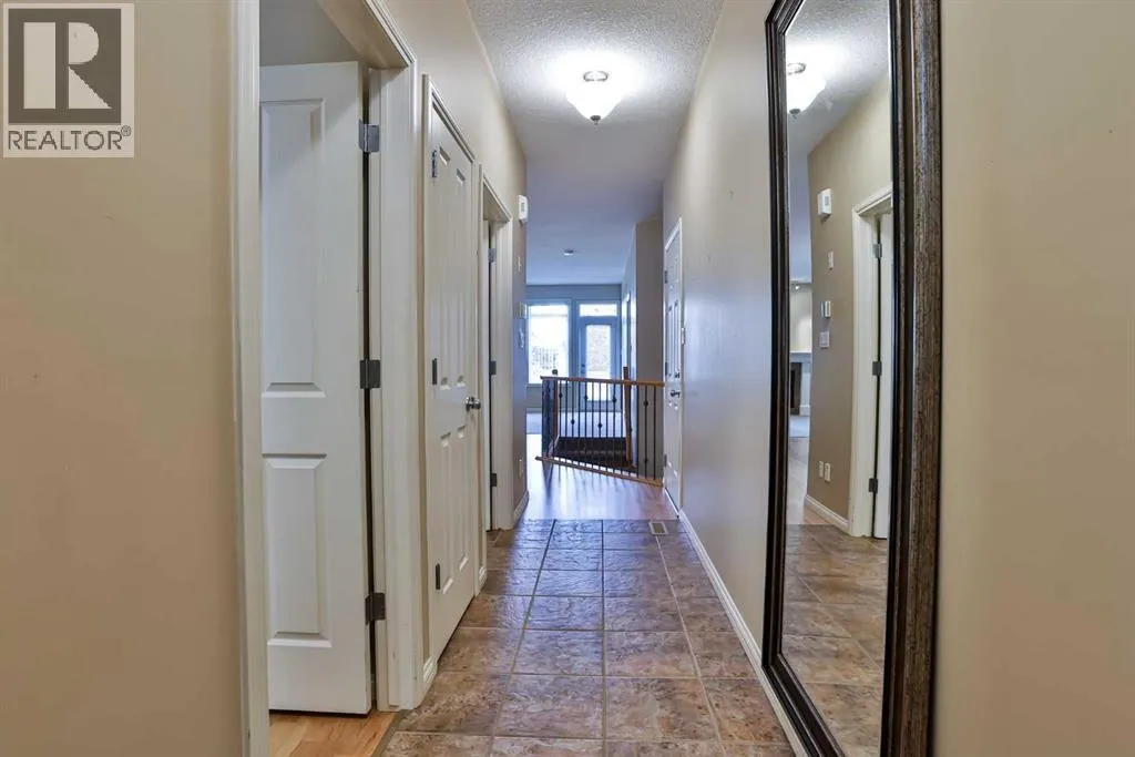 25, 150 Fairmont Road S