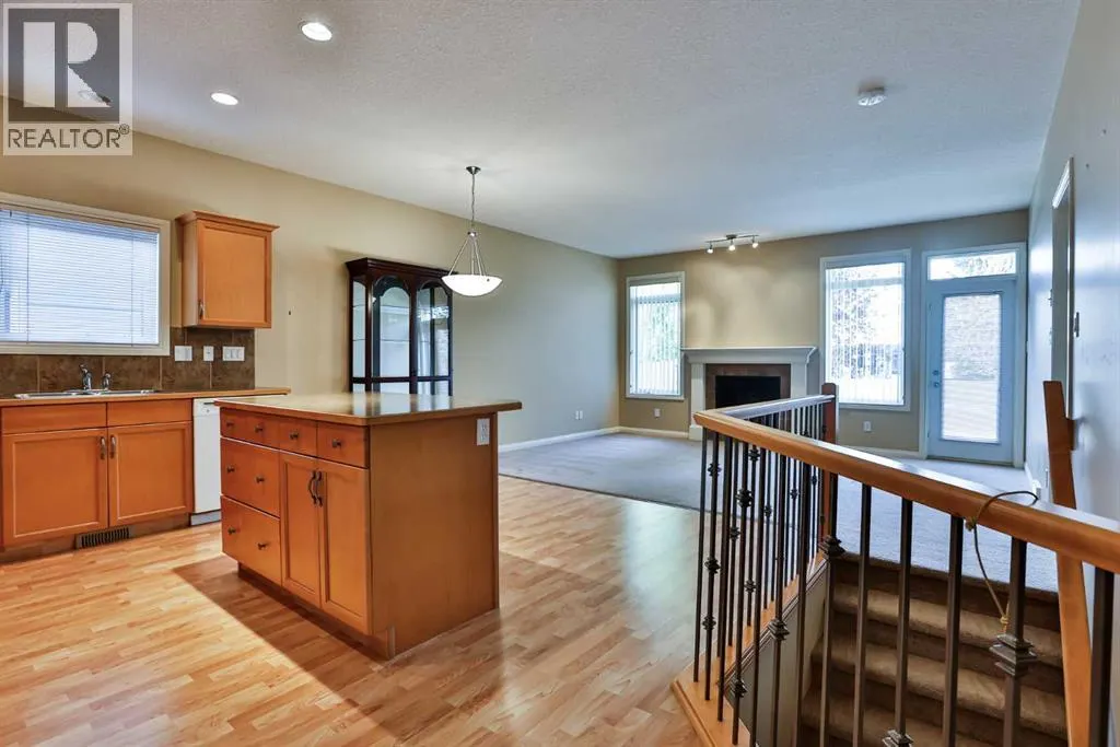 25, 150 Fairmont Road S