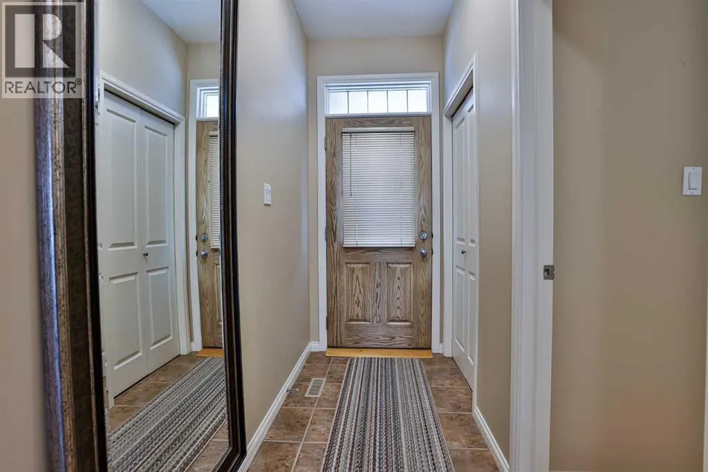 25, 150 Fairmont Road S
