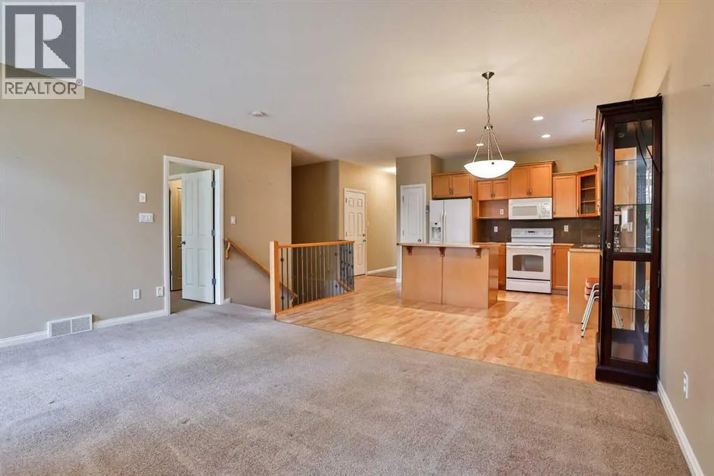 25, 150 Fairmont Road S