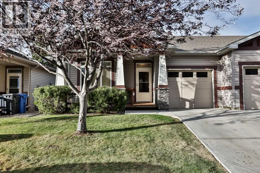 25, 150 Fairmont Road S