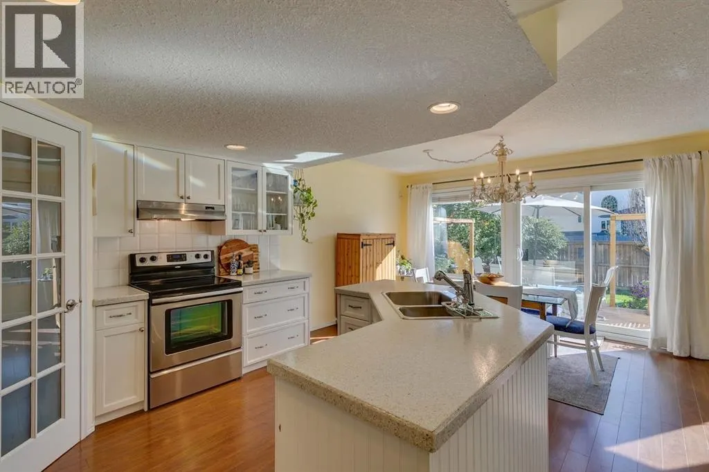 1145 Sunlake Link SE