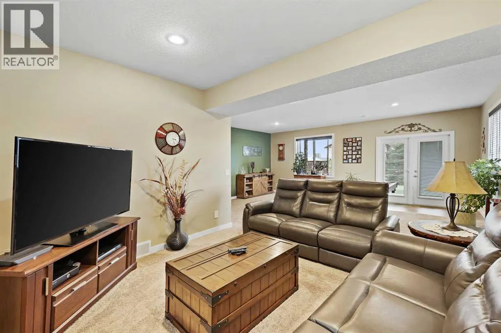 651 West Highland Crescent