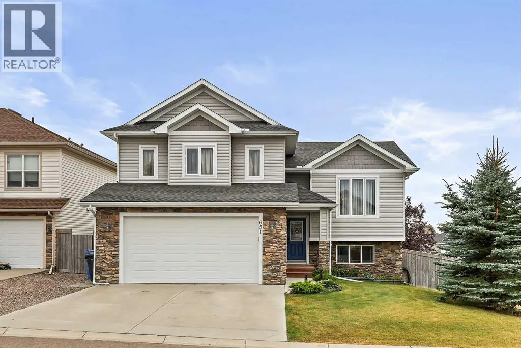 651 West Highland Crescent