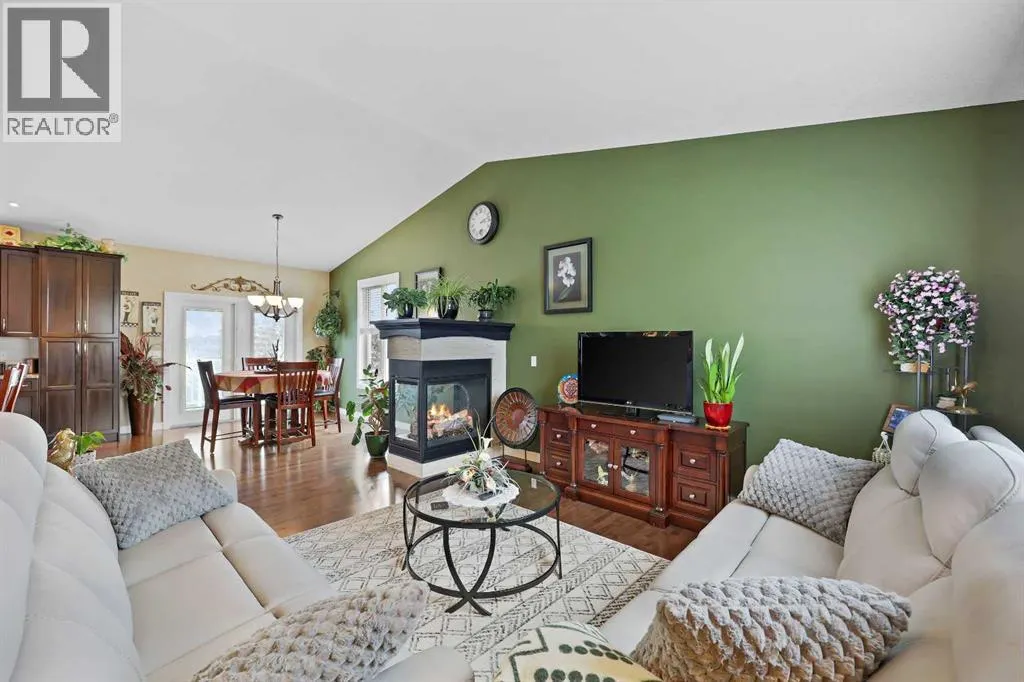 651 West Highland Crescent