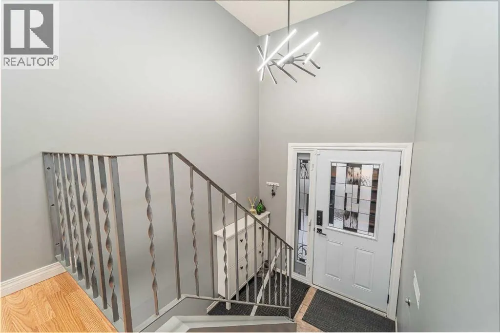 826 Columbia Boulevard W