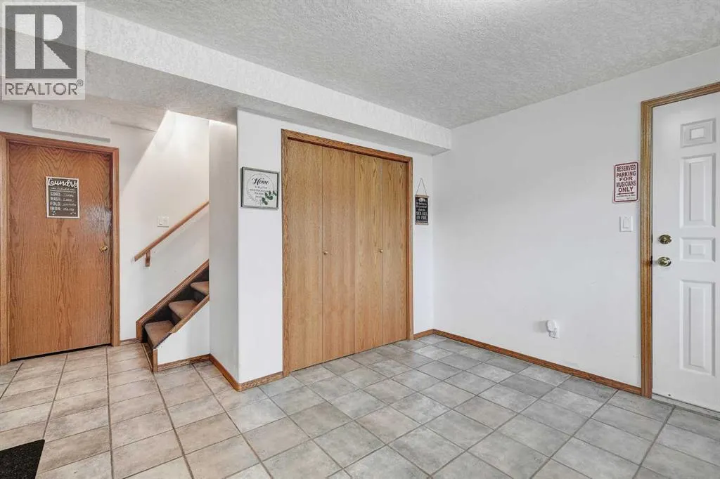 10816 STERN CRES