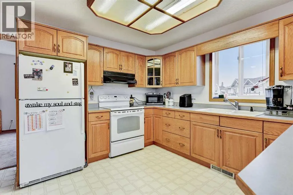 10816 STERN CRES