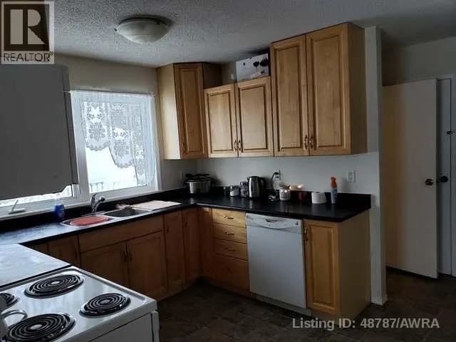 10850 98 AVE