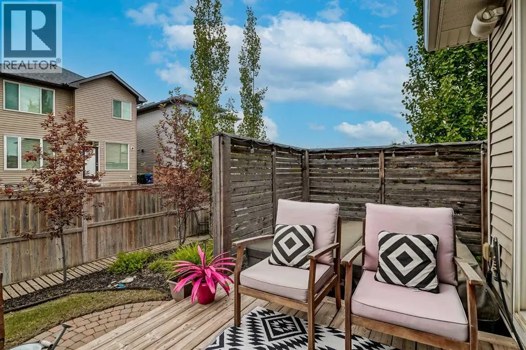 91 Nolanfield Court NW