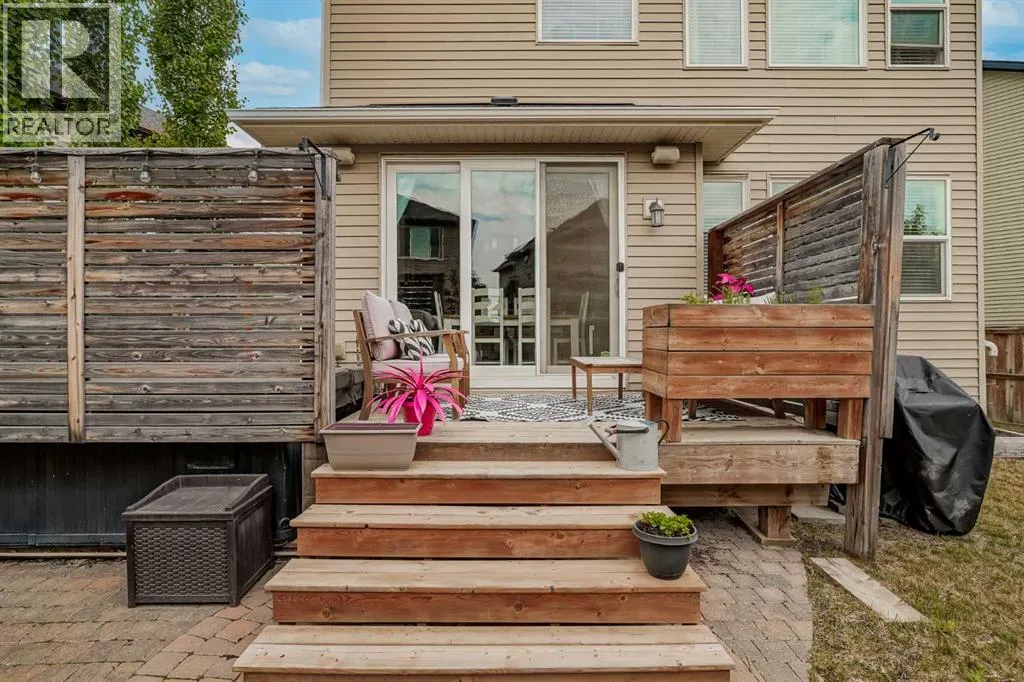 91 Nolanfield Court NW